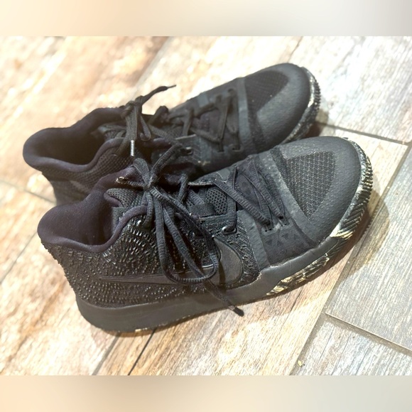 Nike Kyrie 3. - Black Marble​ - Picture 7 of 15